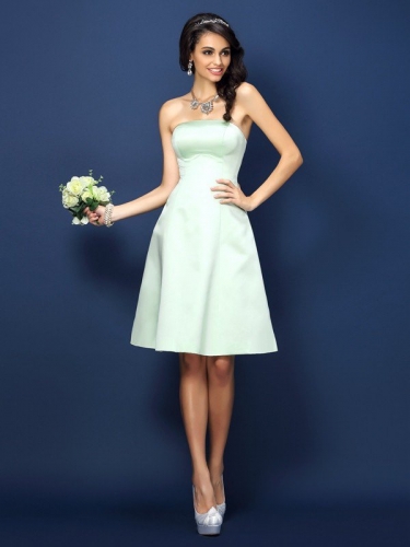 A-Line/Princess Strapless Sleeveless Short Satin Bridesmaid Dresses