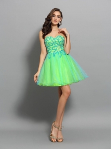 A-Line/Princess Sweetheart Beading Sleeveless Short Net Cocktail Dresses