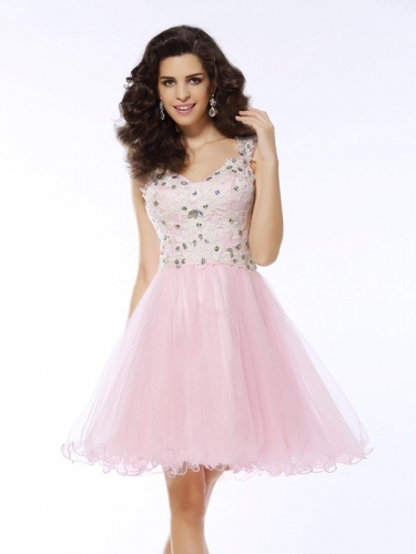 A-Line/Princess Sweetheart Applique Sleeveless Short Satin Cocktail Dresses