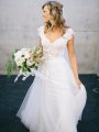 A-Line/Princess V-neck Floor-Length Sleeveless Lace Tulle Wedding Dresses