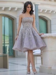 A-Line/Princess Strapless Sleeveless Sequin Knee-Length Satin Dresses