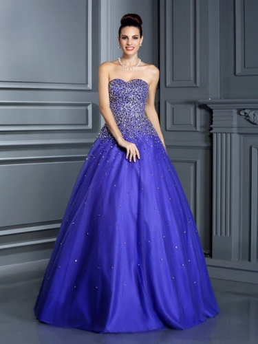 Ball Gown Sweetheart Beading Sleeveless Long Net Quinceanera Dresses