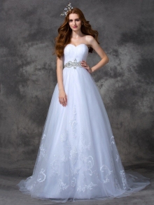 A-line/Princess Sweetheart Beading Sleeveless Long Satin Wedding Dresses