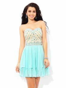 A-Line/Princess Sweetheart Beading Short Sleeveless Chiffon Cocktail Dresses