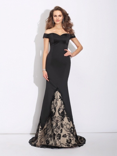 Trumpet/Mermaid Off-the-Shoulder Lace Sleeveless Long Satin Dresses