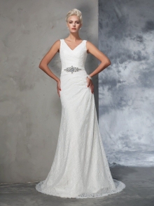 Trumpet/Mermaid V-neck Lace Sleeveless Long Lace Wedding Dresses