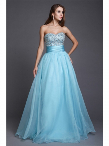 A-Line/Princess Sweetheart Beading Sleeveless Long Organza Dresses