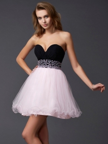 A-Line/Princess Beading Sweetheart Sleeveless Short Elastic Woven Satin Homecoming Dresses