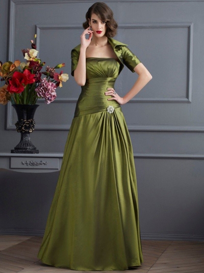 A-Line/Princess Strapless Sleeveless Beading Long Taffeta Mother of the Bride Dresses