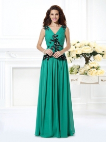 A-Line/Princess V-neck Beading Applique Sleeveless Long Chiffon Dresses