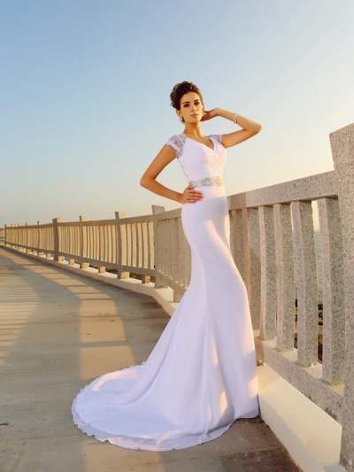 Sheath/Column V-neck Beading Sleeveless Long Chiffon Beach Wedding Dresses [51046]