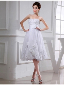 A-Line/Princess Beading Sleeveless Short Organza Taffeta Applique Wedding Dresses