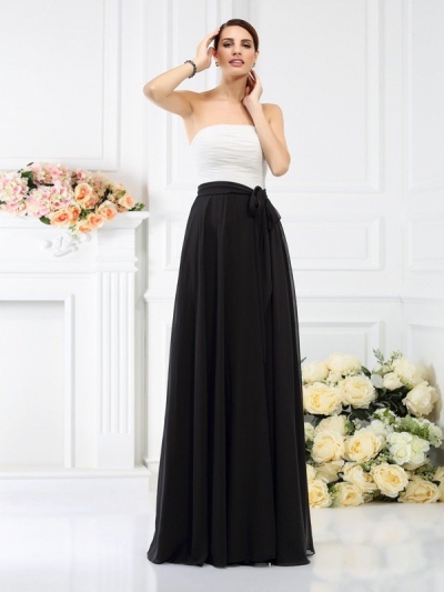 A-Line/Princess Strapless Sash/Ribbon/Belt Sleeveless Long Chiffon Bridesmaid Dresses