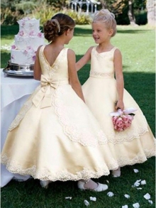 Ball Gown Scoop Sleeveless Bowknot Long Satin Flower Girl Dresses