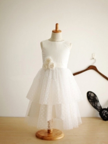 A-line/Princess Jewel Sleeveless Hand-Made Flower Long Tulle Dresses