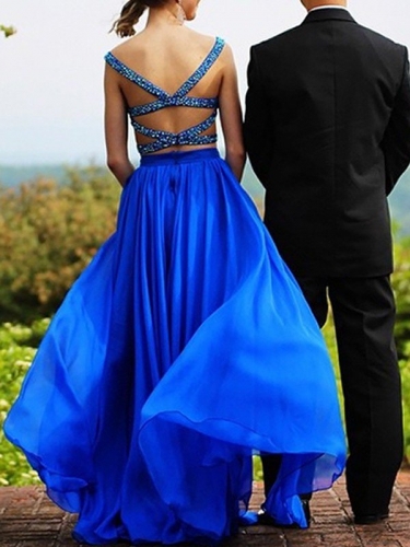 A-Line/Princess Sleeveless Sweetheart Chiffon Beading Floor-Length Two Piece Dresses