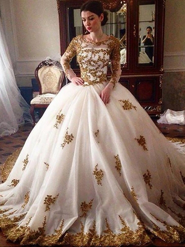 Ball Gown Court Train Scoop Long Sleeves Tulle Wedding Dresses