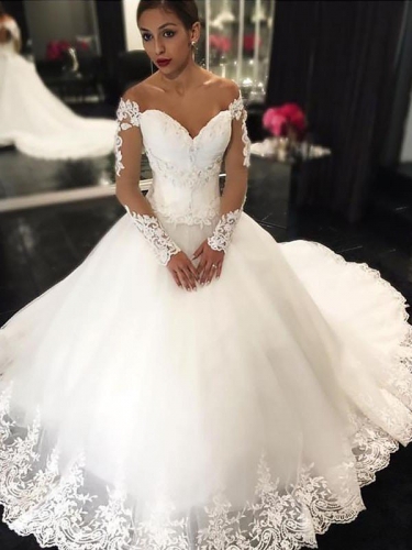 Ball Gown Applique Sleeveless Tulle Off-the-Shoulder Court Train Wedding Dresses