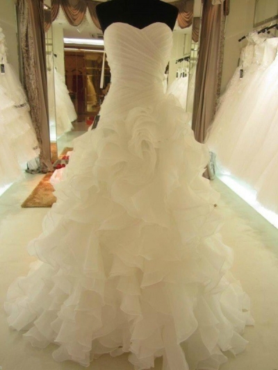 Ball Gown Ruffles Sweetheart Organza Sleeveless Court Train Wedding Dresses [PO16033PO519]