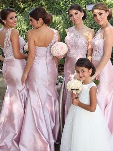 Trumpet/Mermaid One-Shoulder Sleeveless Satin Floor-Length Bridesmaid Dresses