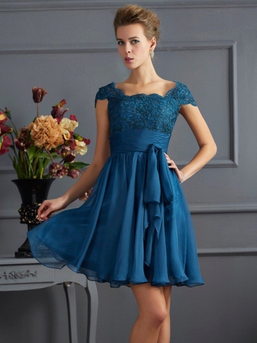 A-Line/Princess Scoop Short Sleeves Lace Short Chiffon Bridesmaid Dresses