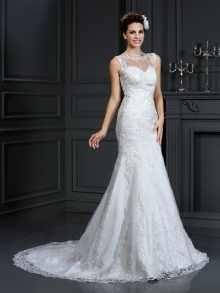 Sheath/Column Bateau Lace Sleeveless Long Satin Wedding Dresses