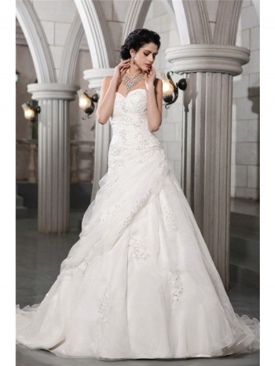 A-Line/Princess Sweetheart Sleeveless Beading Applique Long Organza Wedding Dresses