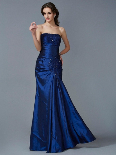 Trumpet/Mermaid Strapless Sleeveless Applique Long Taffeta Dresses