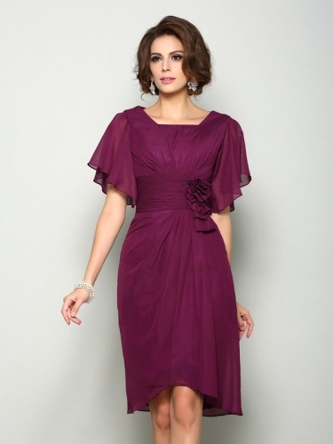 A-Line/Princess Square Hand-Made Flower Short Sleeves Short Chiffon Mother of the Bride Dresses